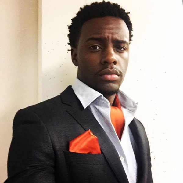Elijah-Dark-striptainer-1